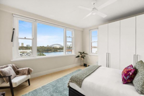 Oak Lane Embrace - Spectacular Sydney Harbour Views, Sydney